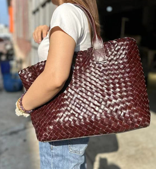 Aurora - Handwoven Leather Tote Bag - Effortless Commuting